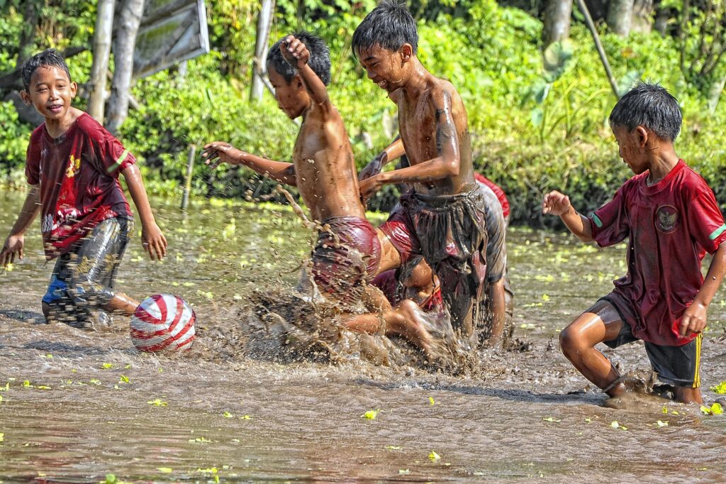 Surprising health benefits of mud therapy