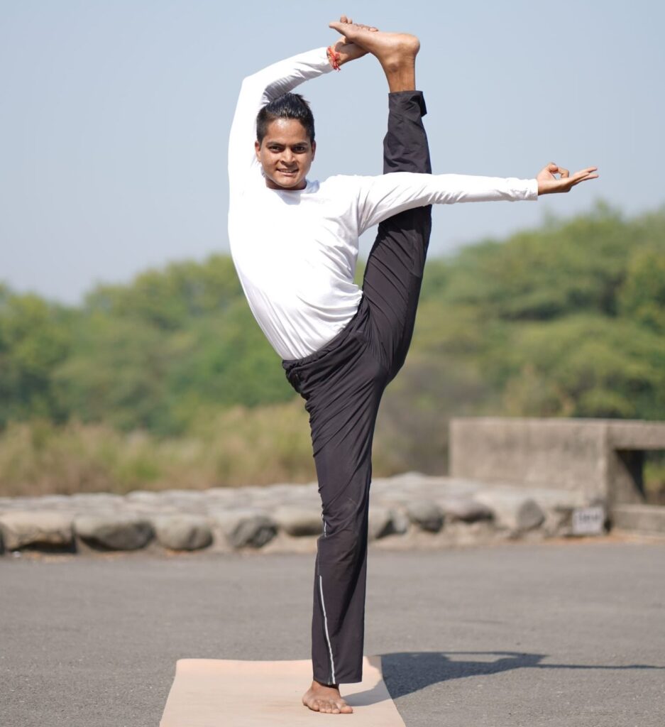 Standing Split (Urdhva Prasarita Ekapadasana) - Yoga Pose